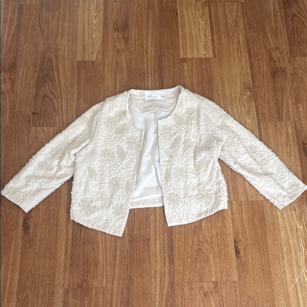 Cream Lace Blazer Open Front 3/4 Sleeves